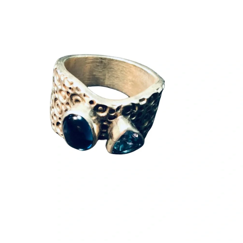 Double Stone Blue Topaz Wide Hammered Band Sterling Silver Ring sz 7 Cocktail